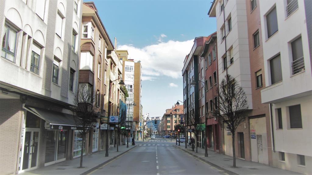 Espacio Gijon Poniente Екстериор снимка