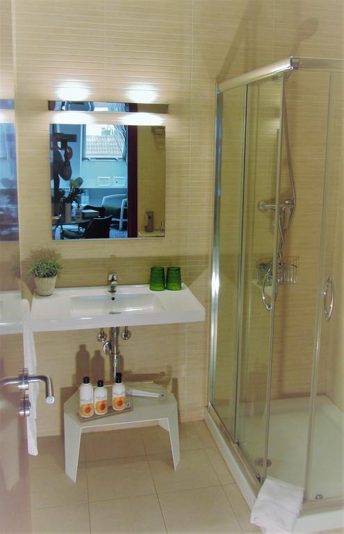 Espacio Gijon Poniente Екстериор снимка